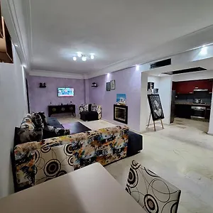 Corniche Aparthotel